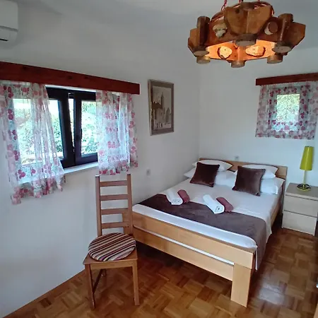Loris Apartament